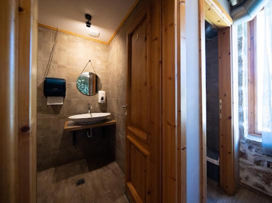 Vila Shen Maria Hotel Voskopoje Ngoại thất bức ảnh
