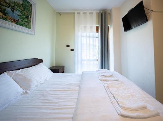 Vila Shen Maria Hotel Voskopoje Ngoại thất bức ảnh
