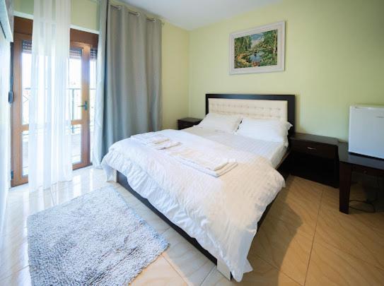 Vila Shen Maria Hotel Voskopoje Ngoại thất bức ảnh