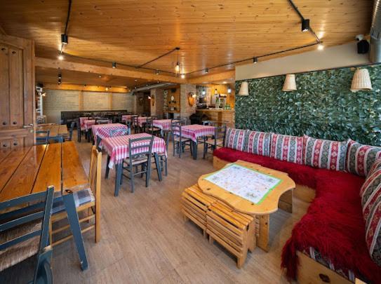 Vila Shen Maria Hotel Voskopoje Ngoại thất bức ảnh